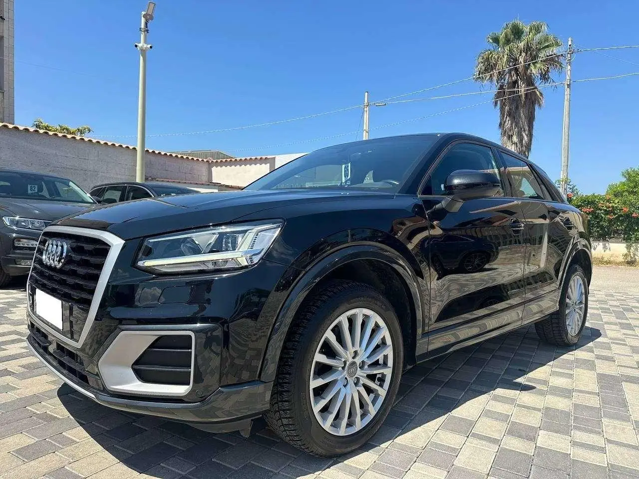 Photo 1 : Audi Q2 2018 Diesel