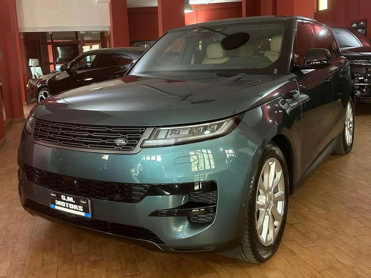 Photo 1 : Land Rover Range Rover Sport 2023 Hybrid