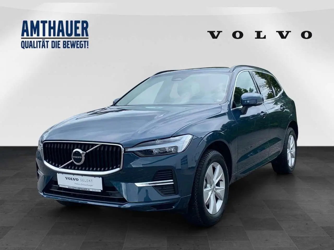 Photo 1 : Volvo Xc60 2023 Petrol