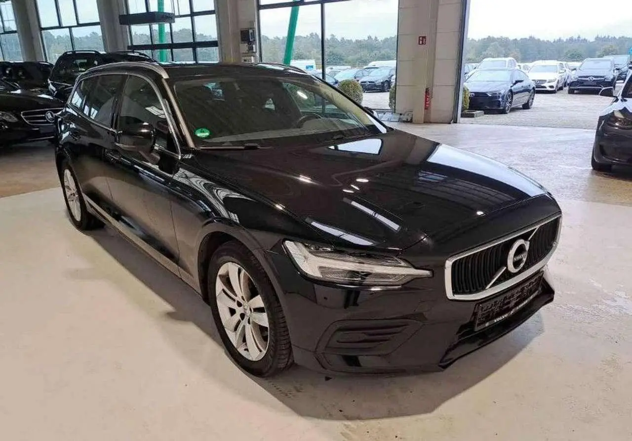 Photo 1 : Volvo V60 2018 Diesel