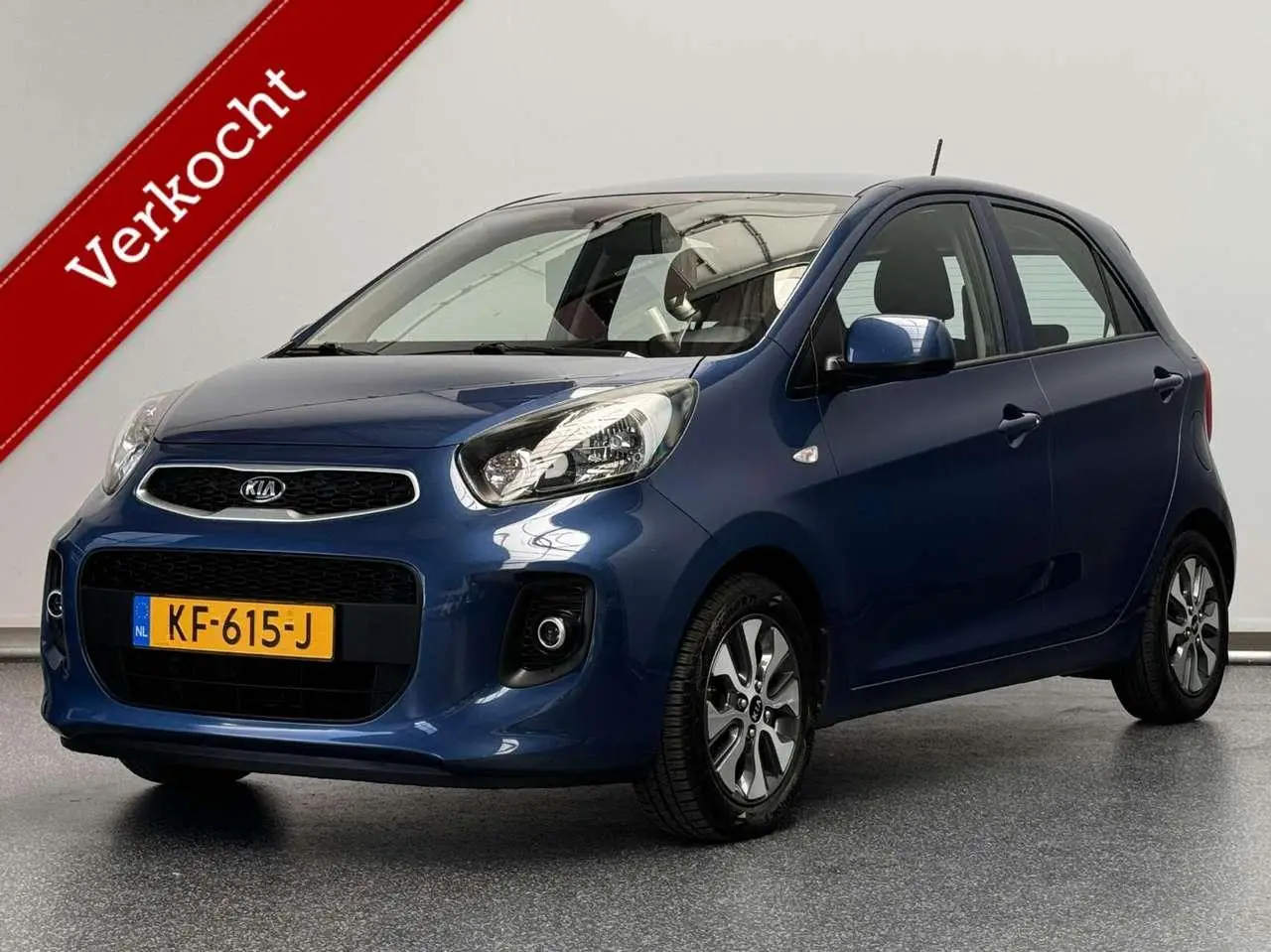 Photo 1 : Kia Picanto 2016 Petrol