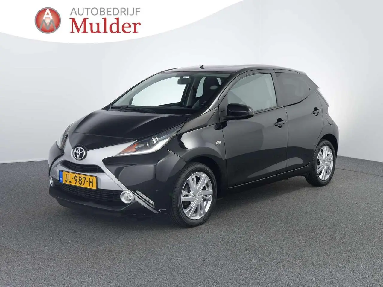 Photo 1 : Toyota Aygo 2016 Petrol