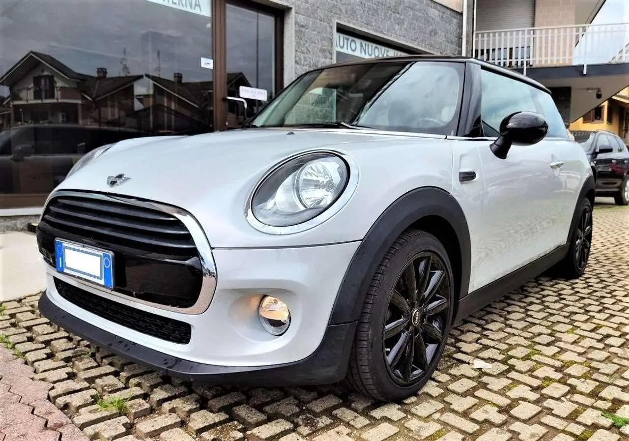 Photo 1 : Mini Cooper 2018 Diesel