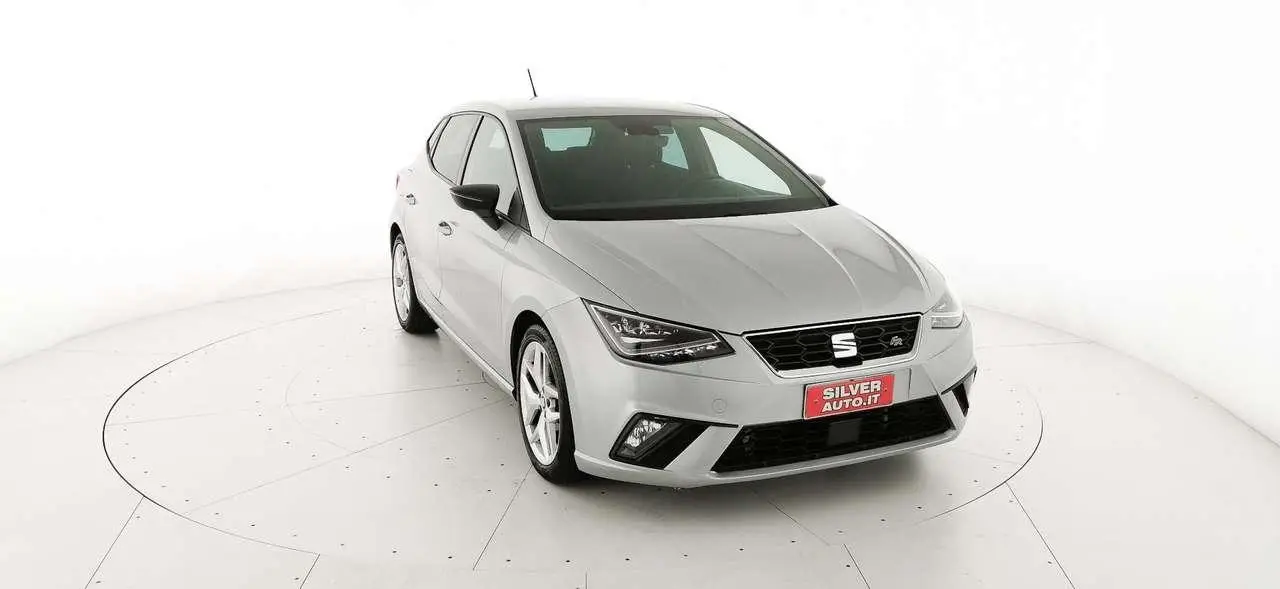 Photo 1 : Seat Ibiza 2020 Essence