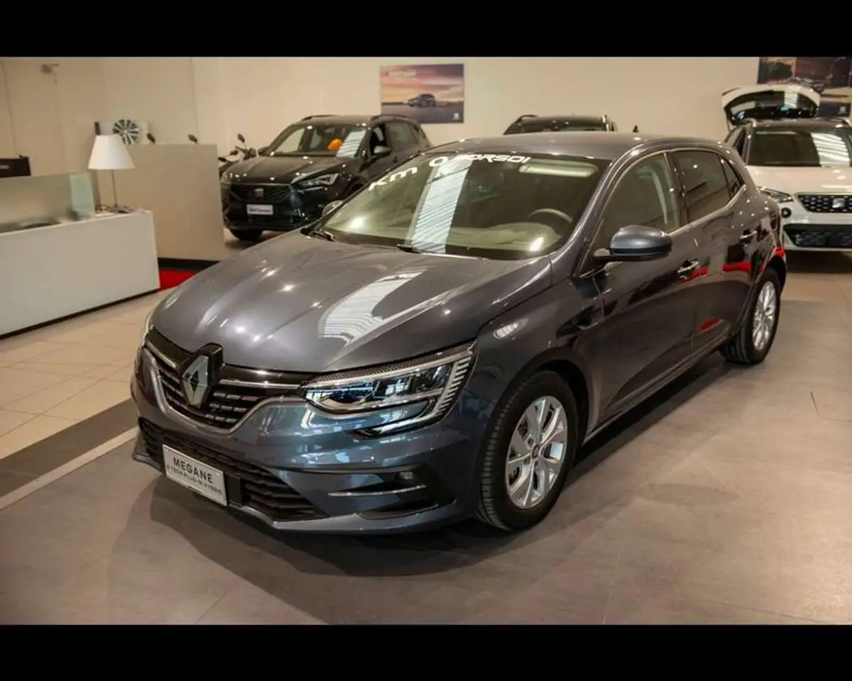 Photo 1 : Renault Megane 2021 Hybrid