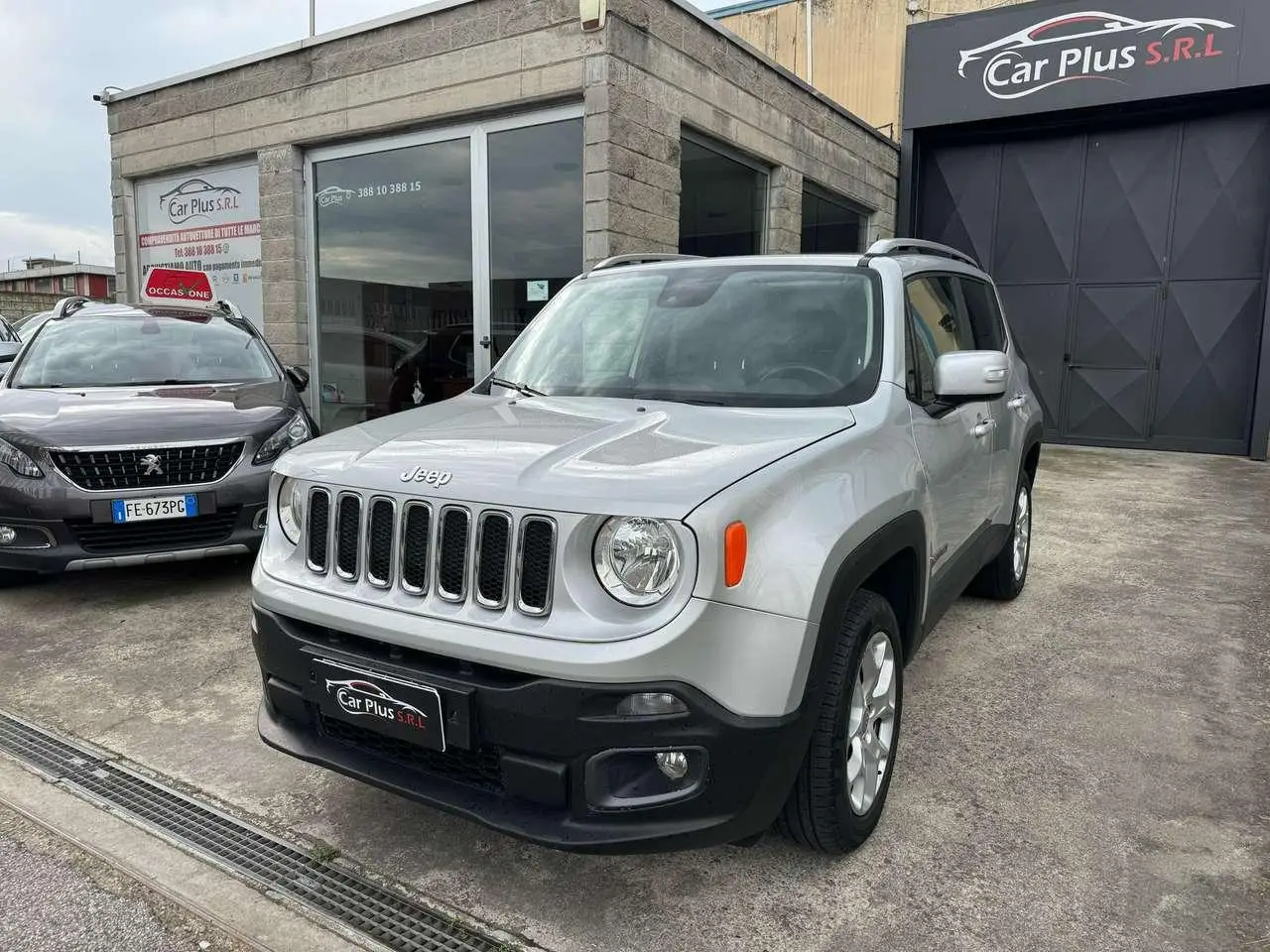 Photo 1 : Jeep Renegade 2016 Diesel