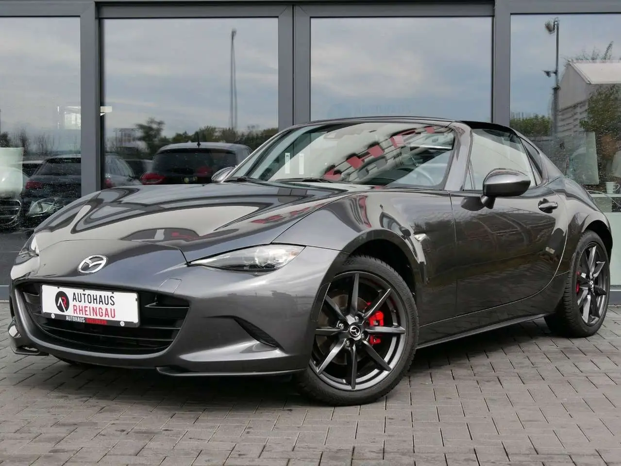 Photo 1 : Mazda Mx-5 2017 Petrol