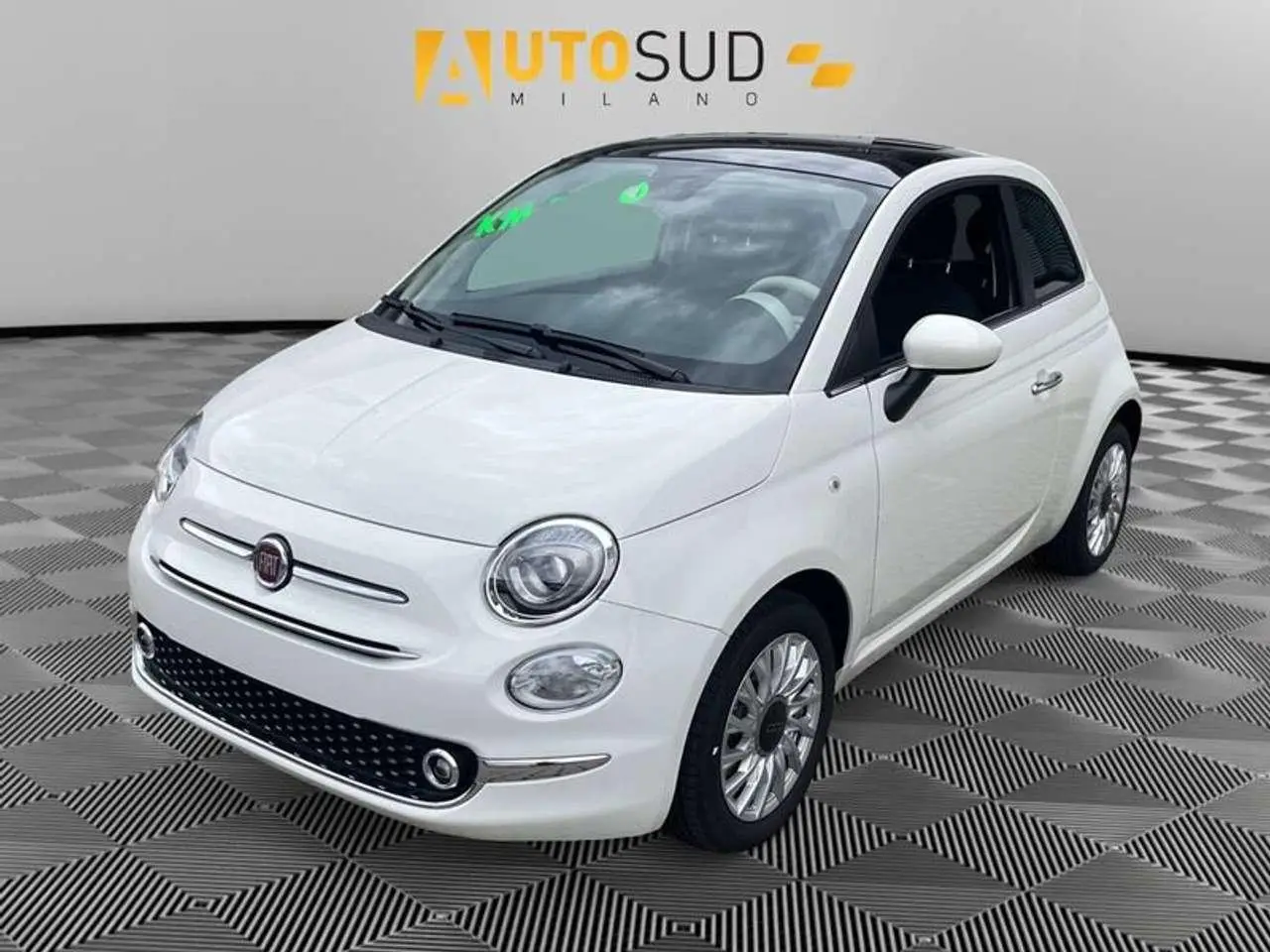 Photo 1 : Fiat 500 2024 Hybride