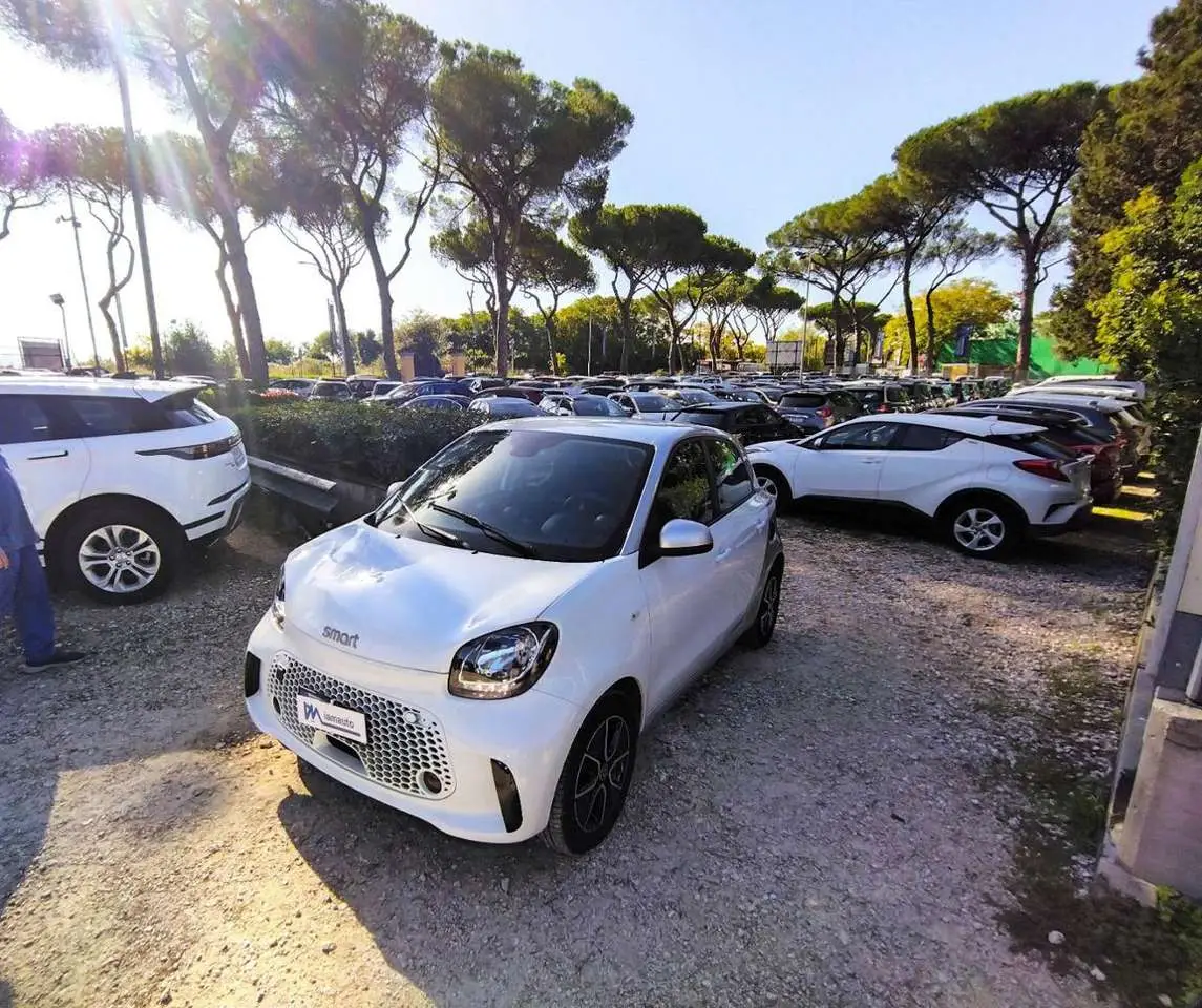 Photo 1 : Smart Forfour 2020 Électrique