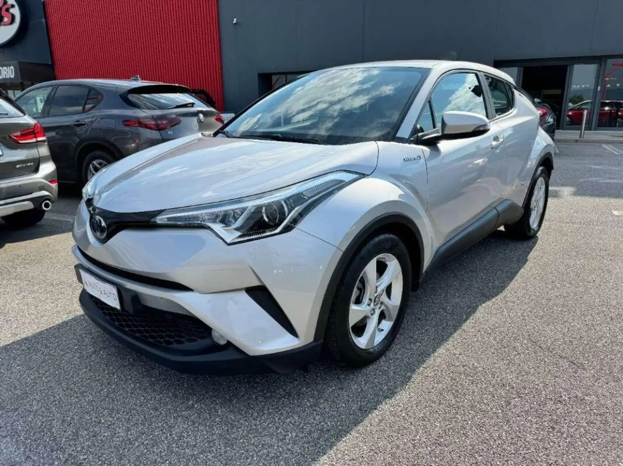 Photo 1 : Toyota C-hr 2019 Hybride