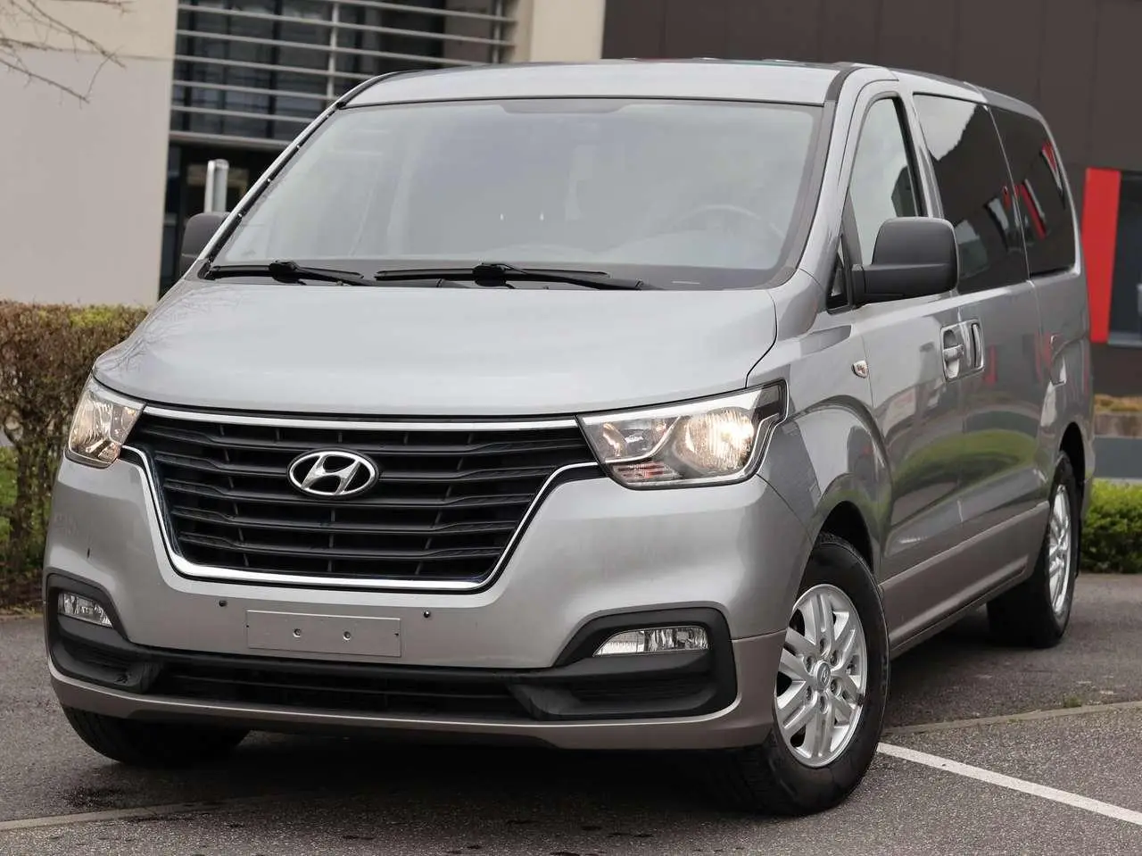 Photo 1 : Hyundai H-1 2019 Diesel