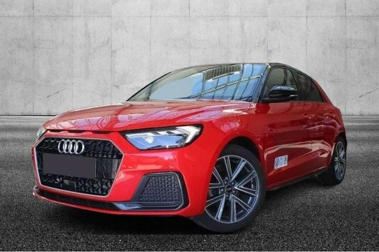 Photo 1 : Audi A1 2021 Essence