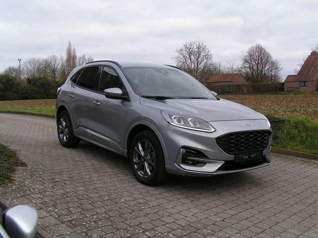 Photo 1 : Ford Kuga 2023 Hybride