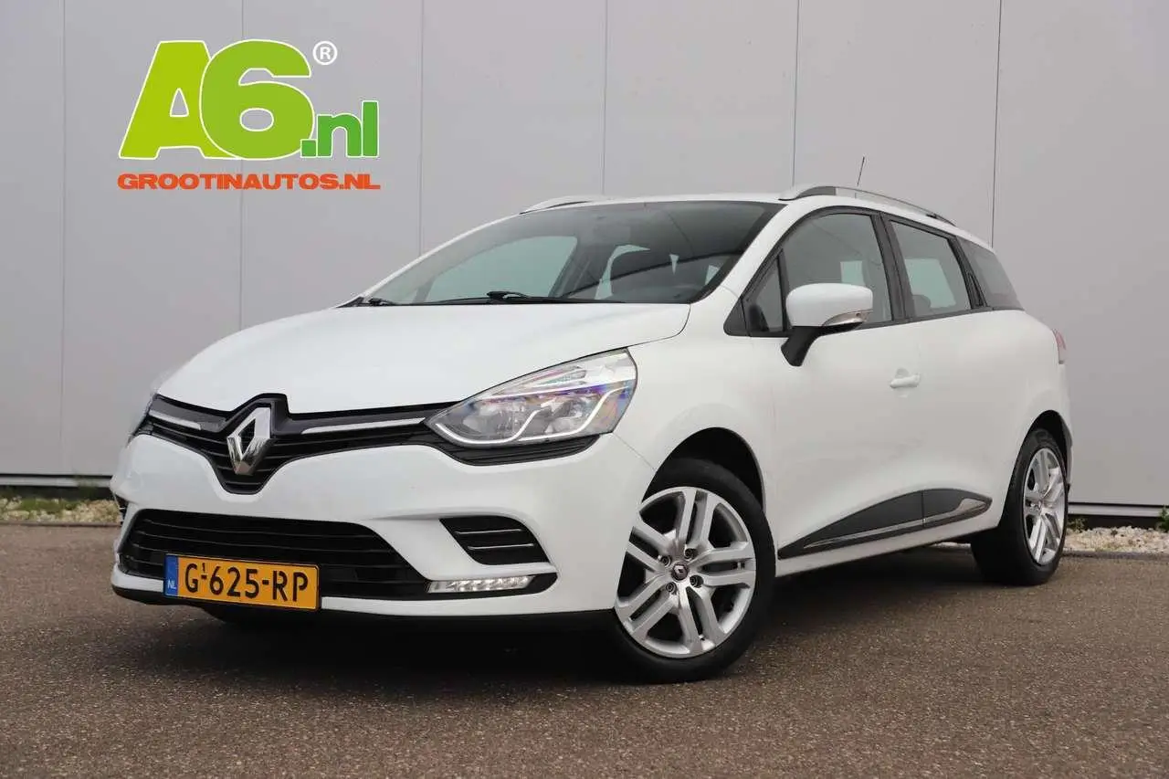 Photo 1 : Renault Clio 2019 Essence