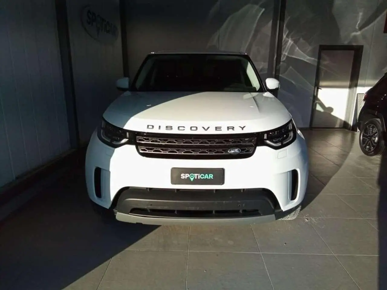 Photo 1 : Land Rover Discovery 2020 Diesel