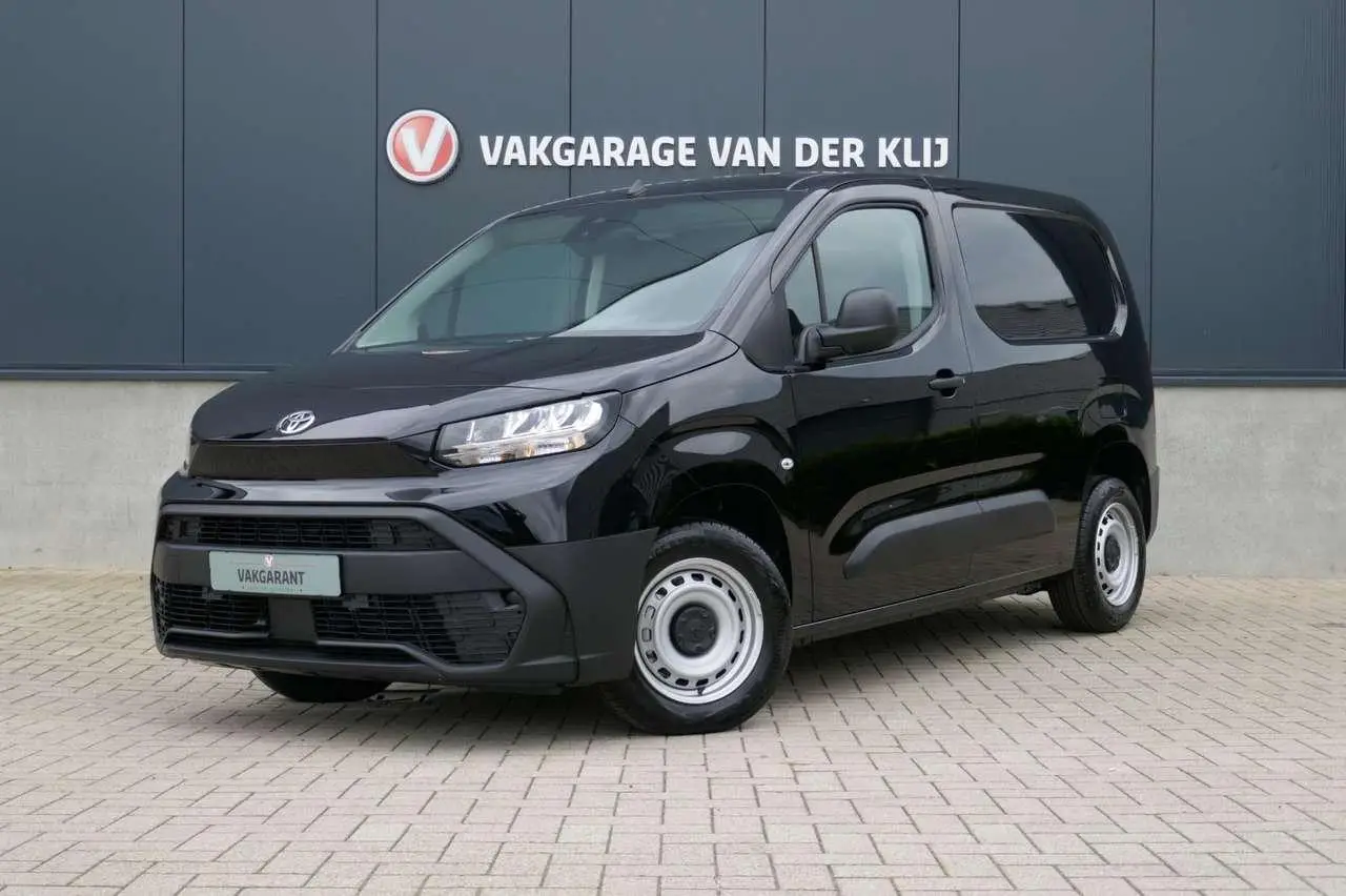 Photo 1 : Toyota Proace 2024 Diesel