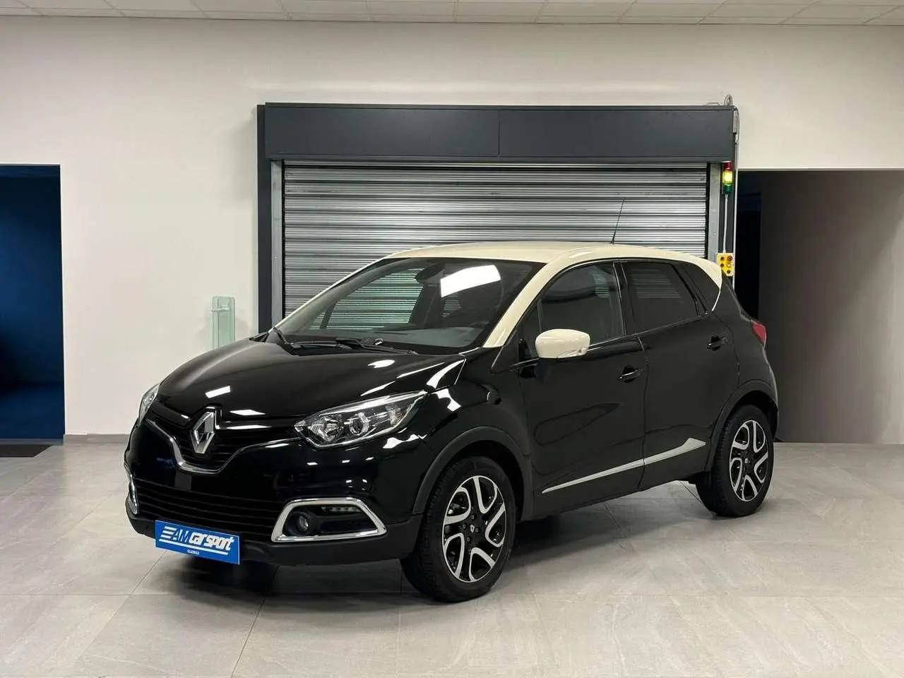 Photo 1 : Renault Captur 2016 Essence