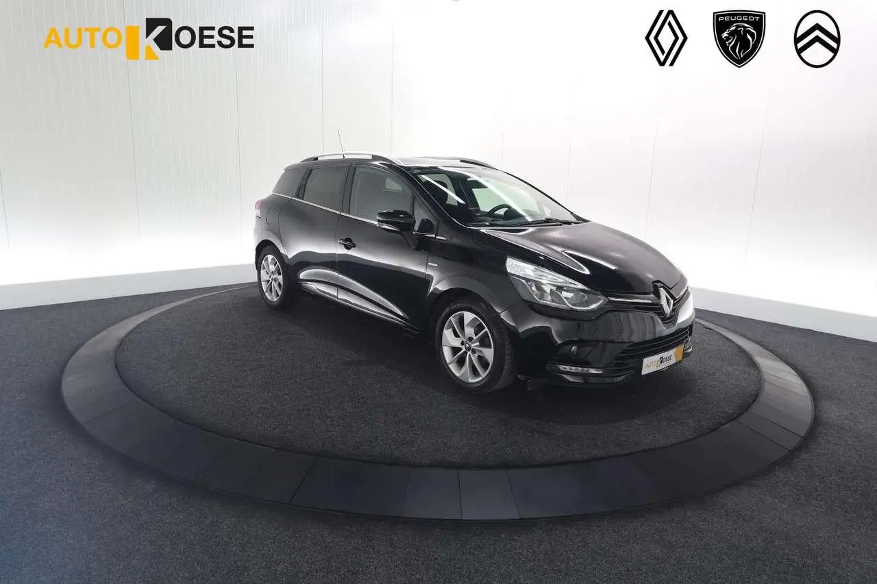 Photo 1 : Renault Clio 2017 Essence