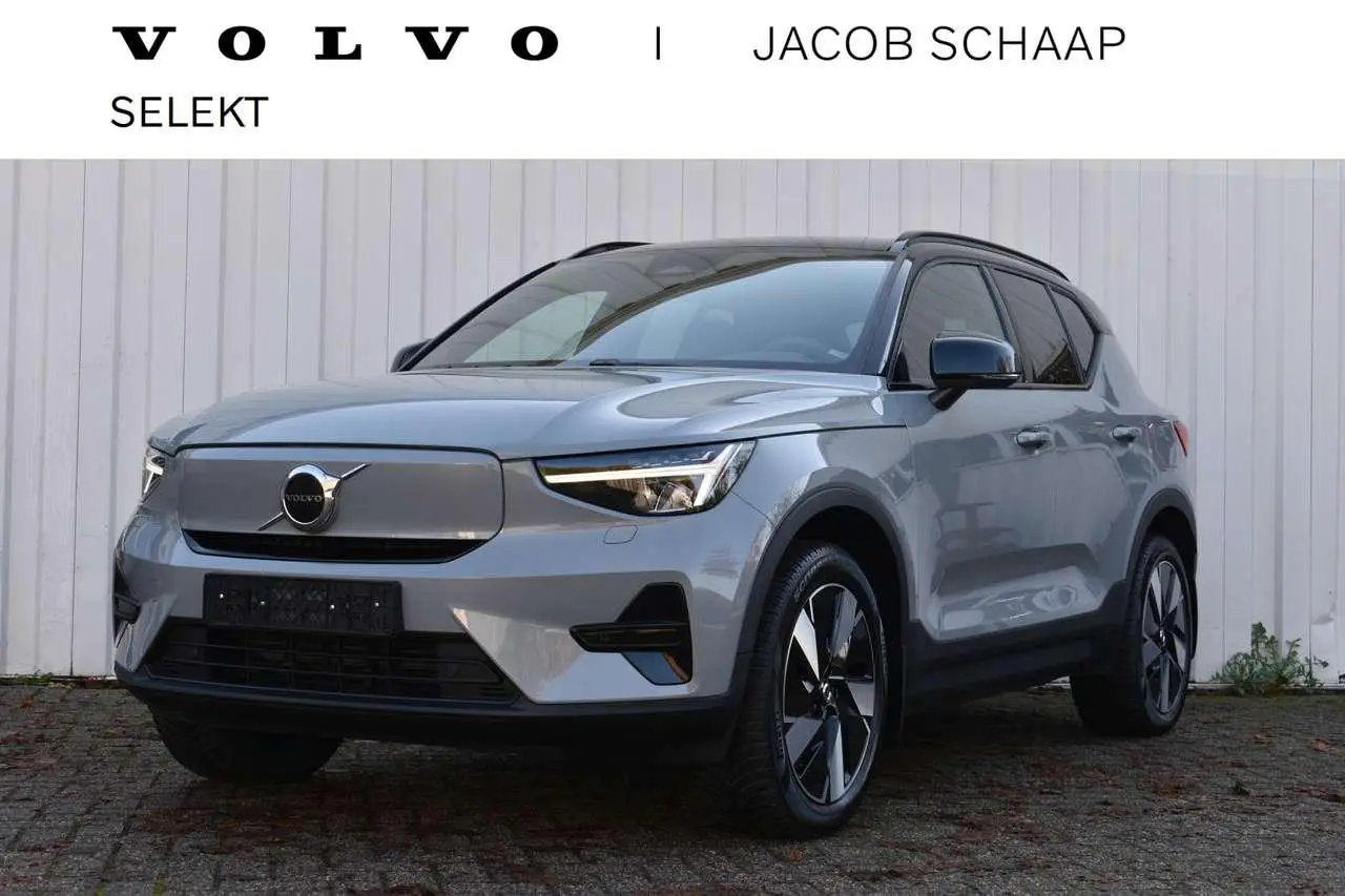 Photo 1 : Volvo Xc40 2023 Electric