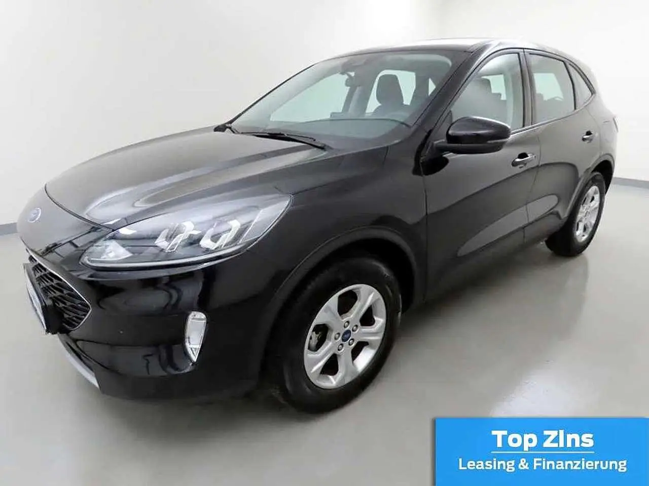 Photo 1 : Ford Kuga 2021 Essence