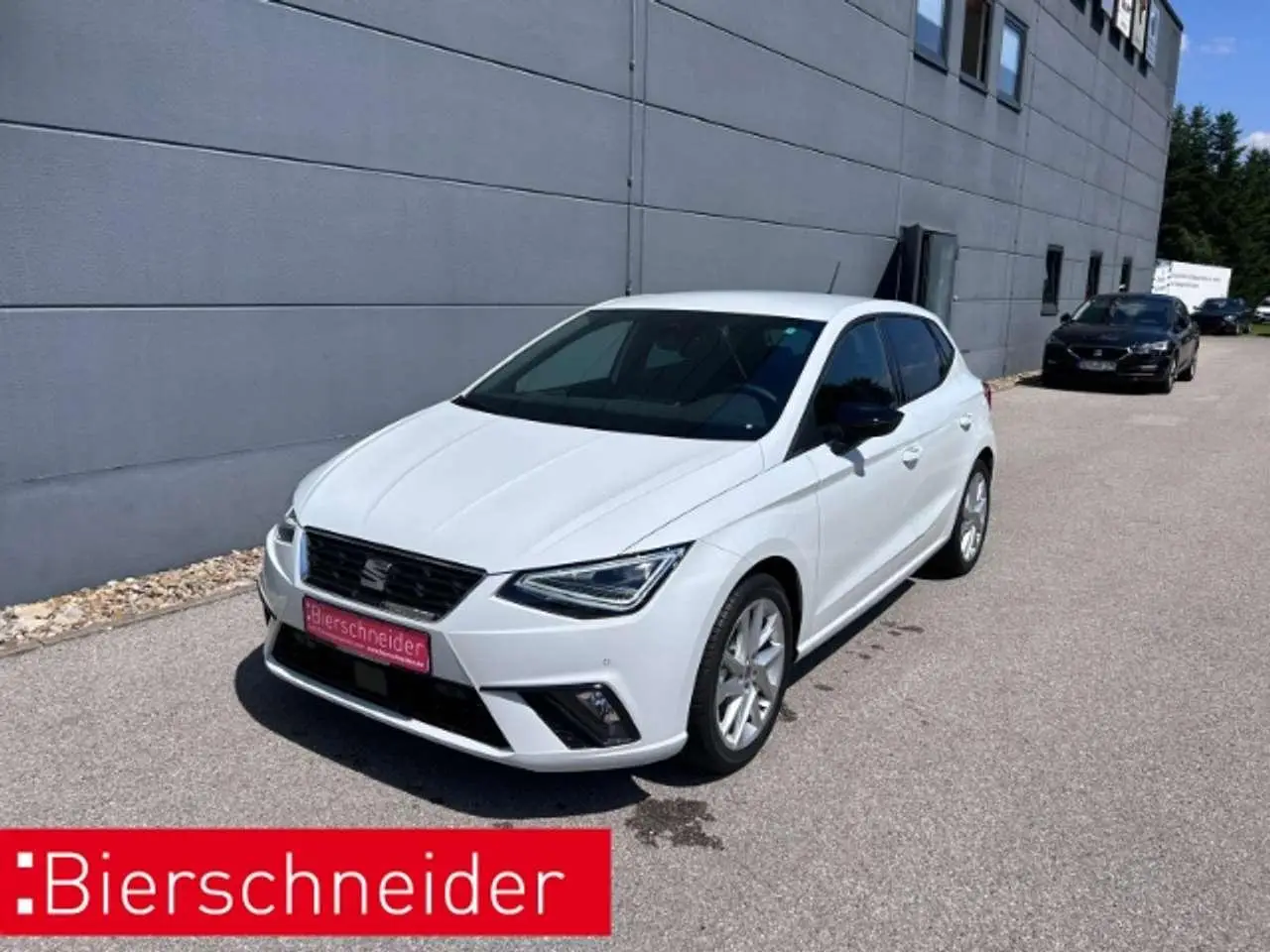 Photo 1 : Seat Ibiza 2024 Essence