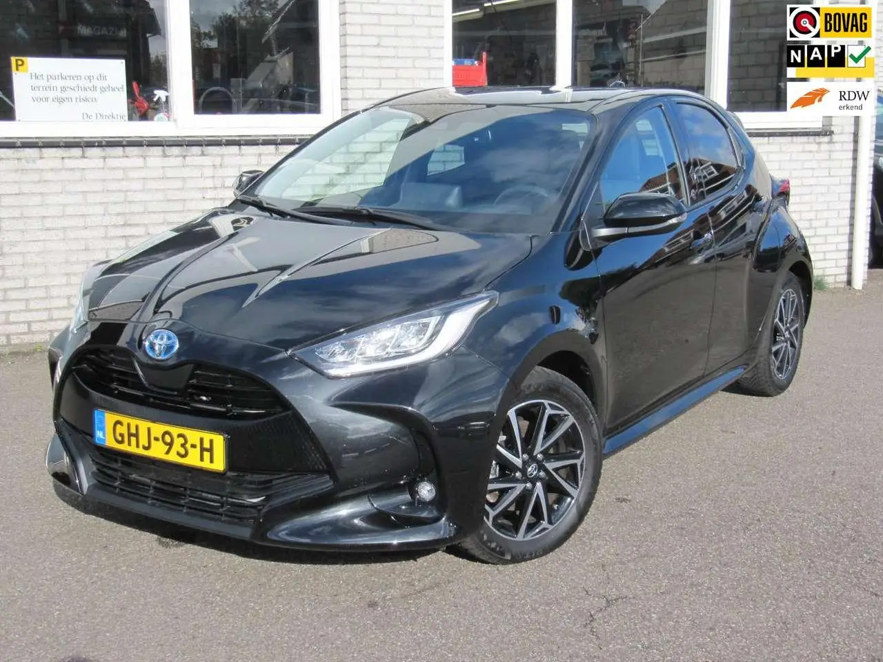 Photo 1 : Toyota Yaris 2023 Hybrid