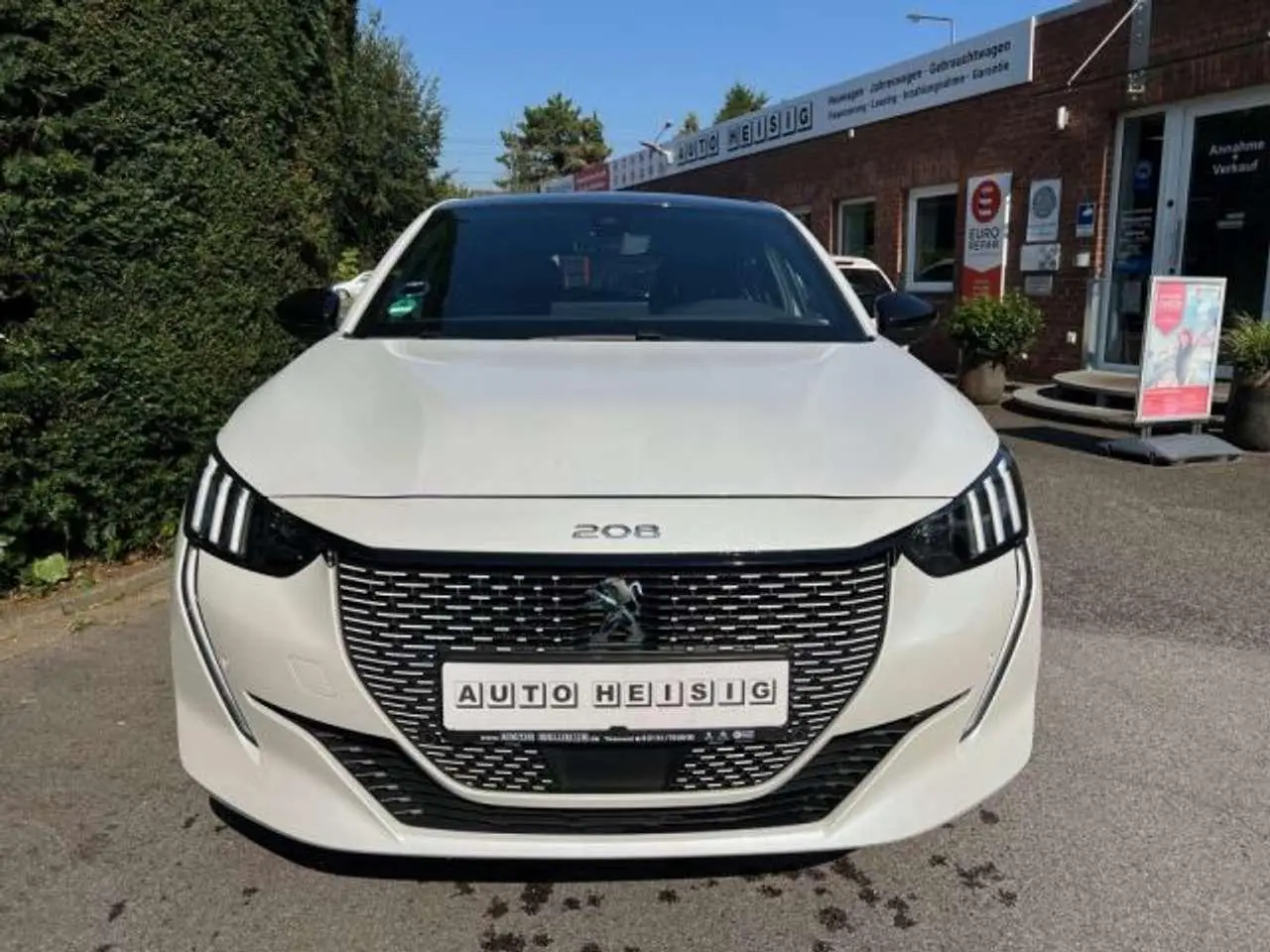 Photo 1 : Peugeot 208 2021 Electric