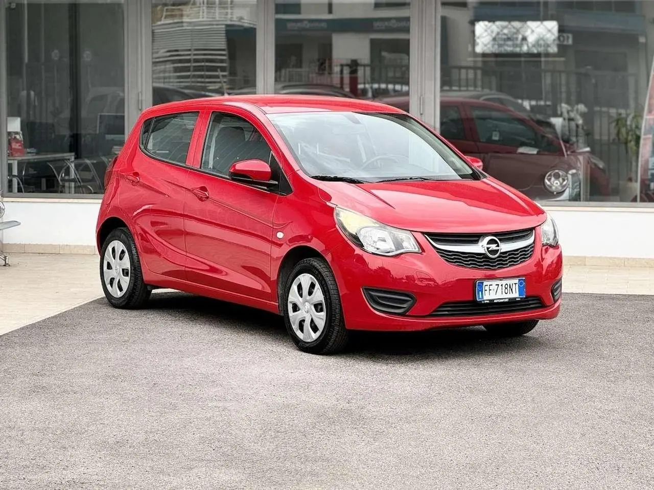 Photo 1 : Opel Karl 2016 Essence