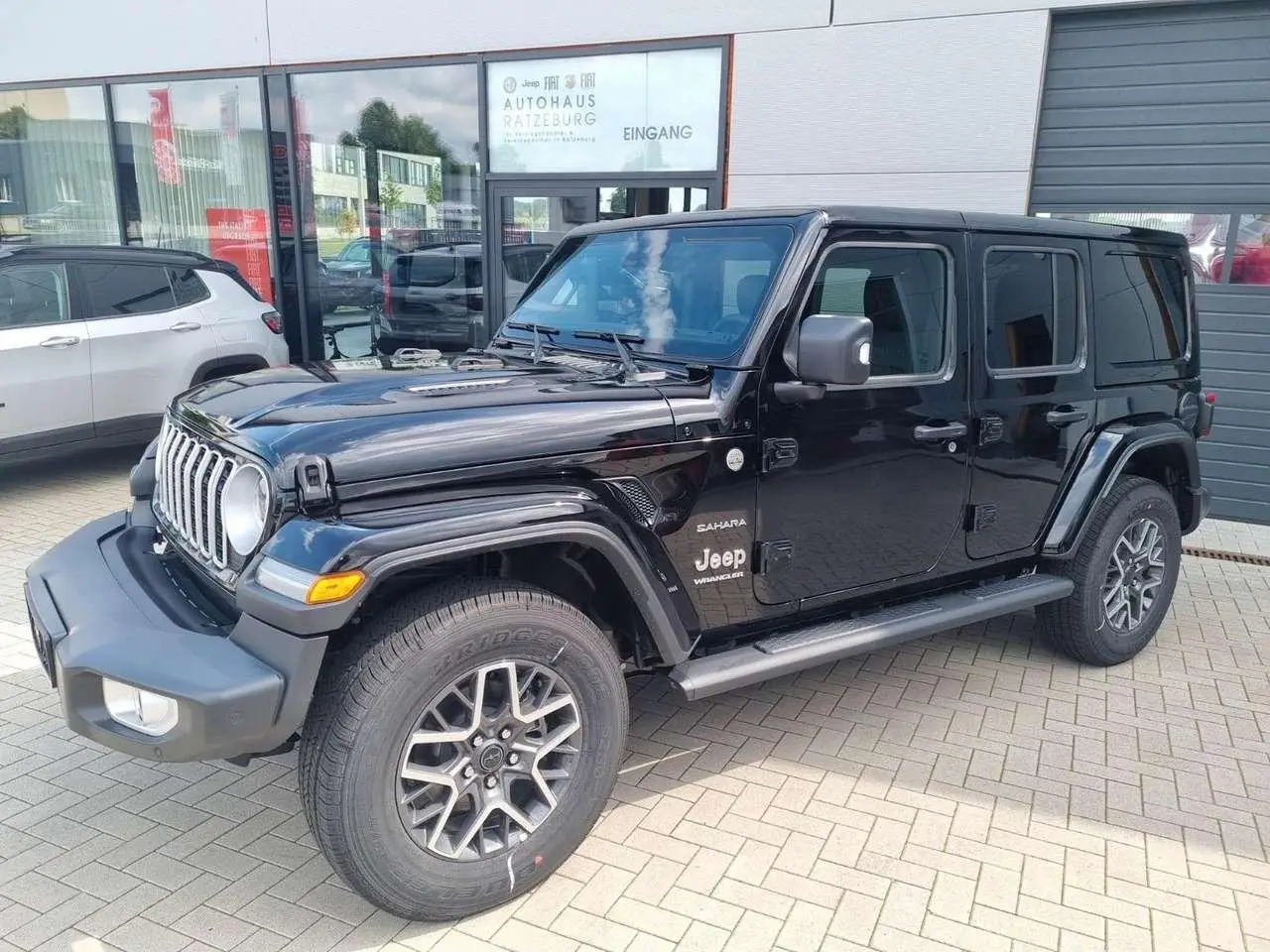 Photo 1 : Jeep Wrangler 2024 Petrol