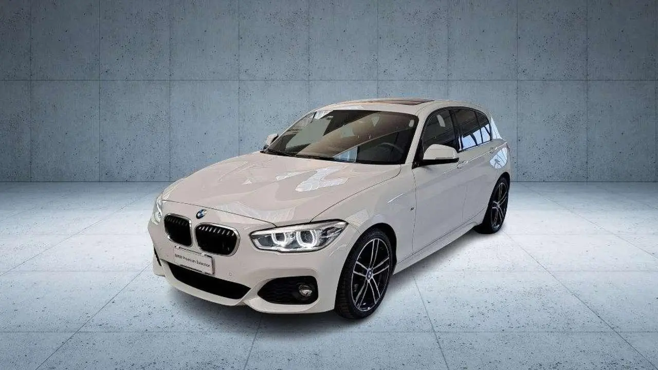 Photo 1 : Bmw Serie 1 2019 Diesel