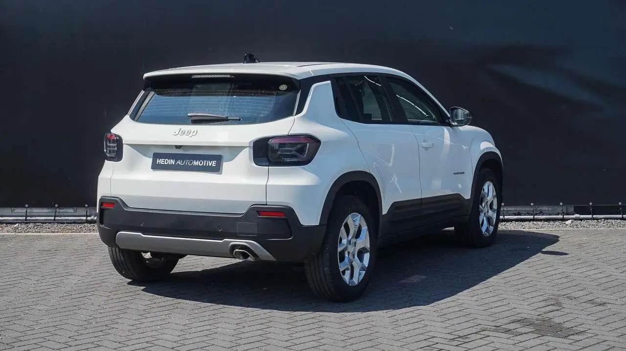 Photo 1 : Jeep Avenger 2023 Petrol