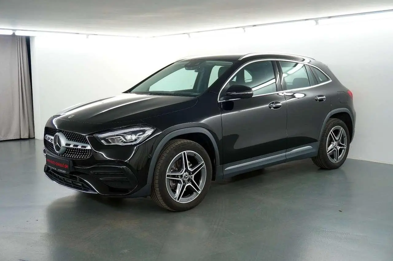 Photo 1 : Mercedes-benz Classe Gla 2021 Hybrid