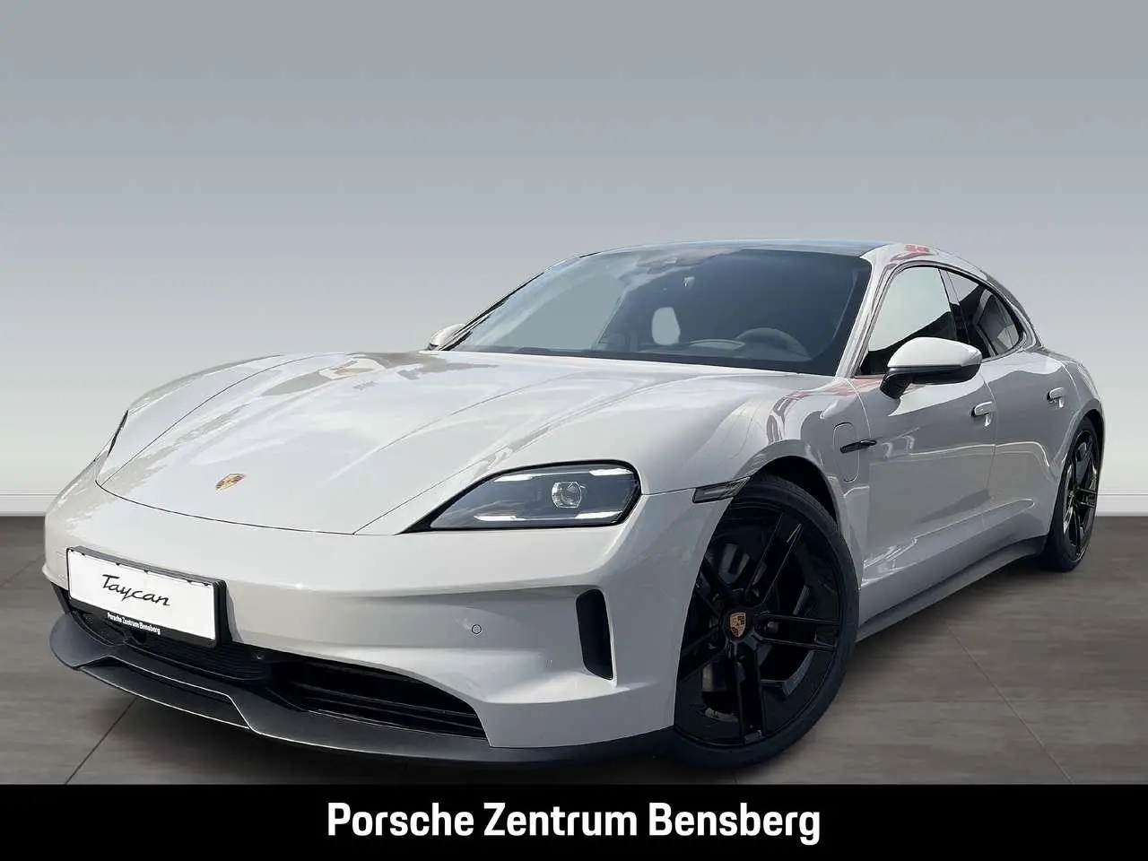 Photo 1 : Porsche Taycan 2024 Electric