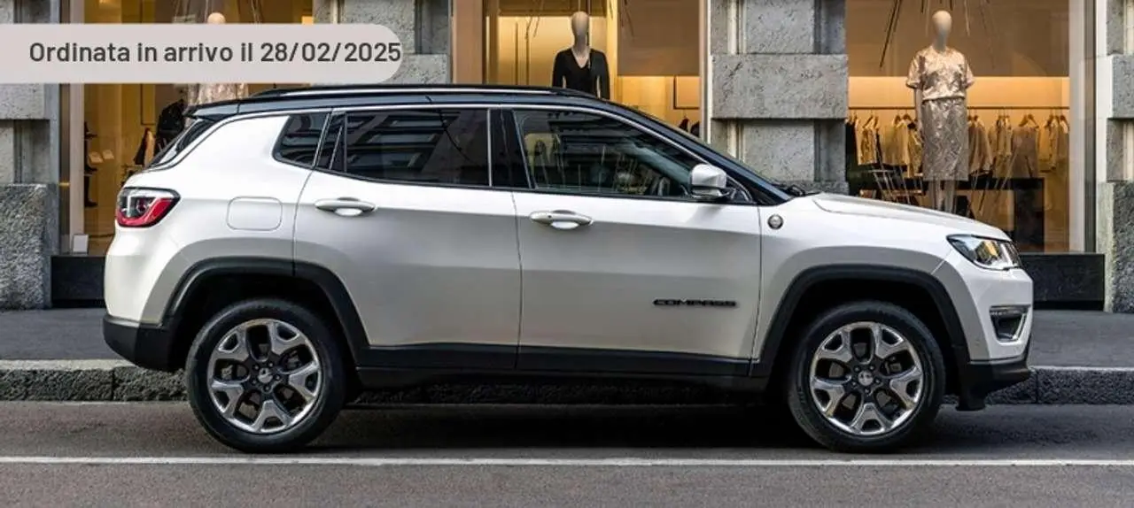 Photo 1 : Jeep Compass 2024 Hybrid