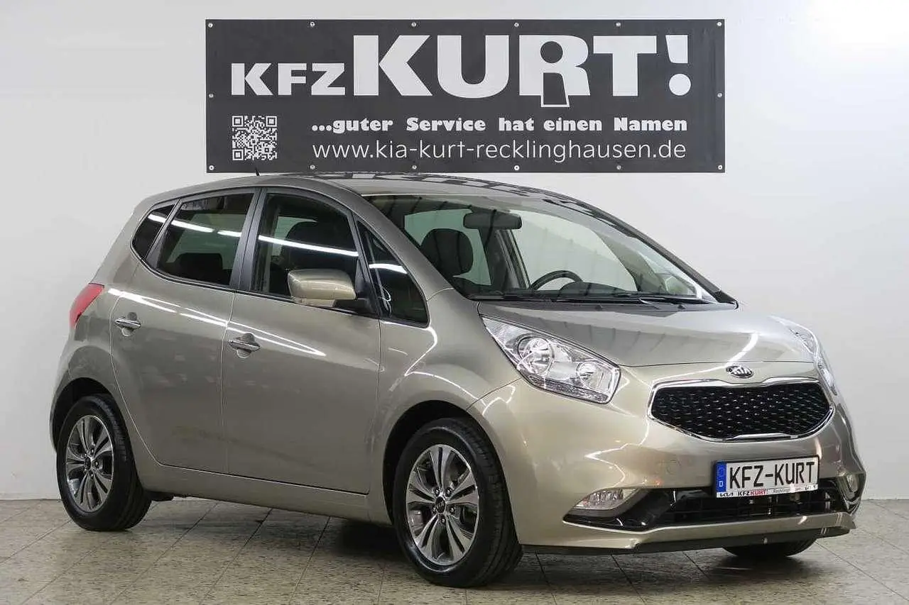 Photo 1 : Kia Venga 2016 Petrol