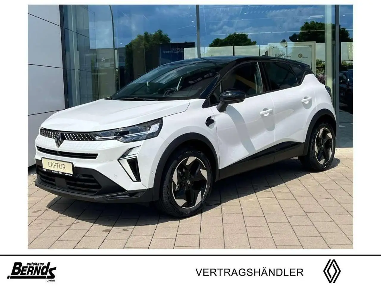 Photo 1 : Renault Captur 2024 Essence