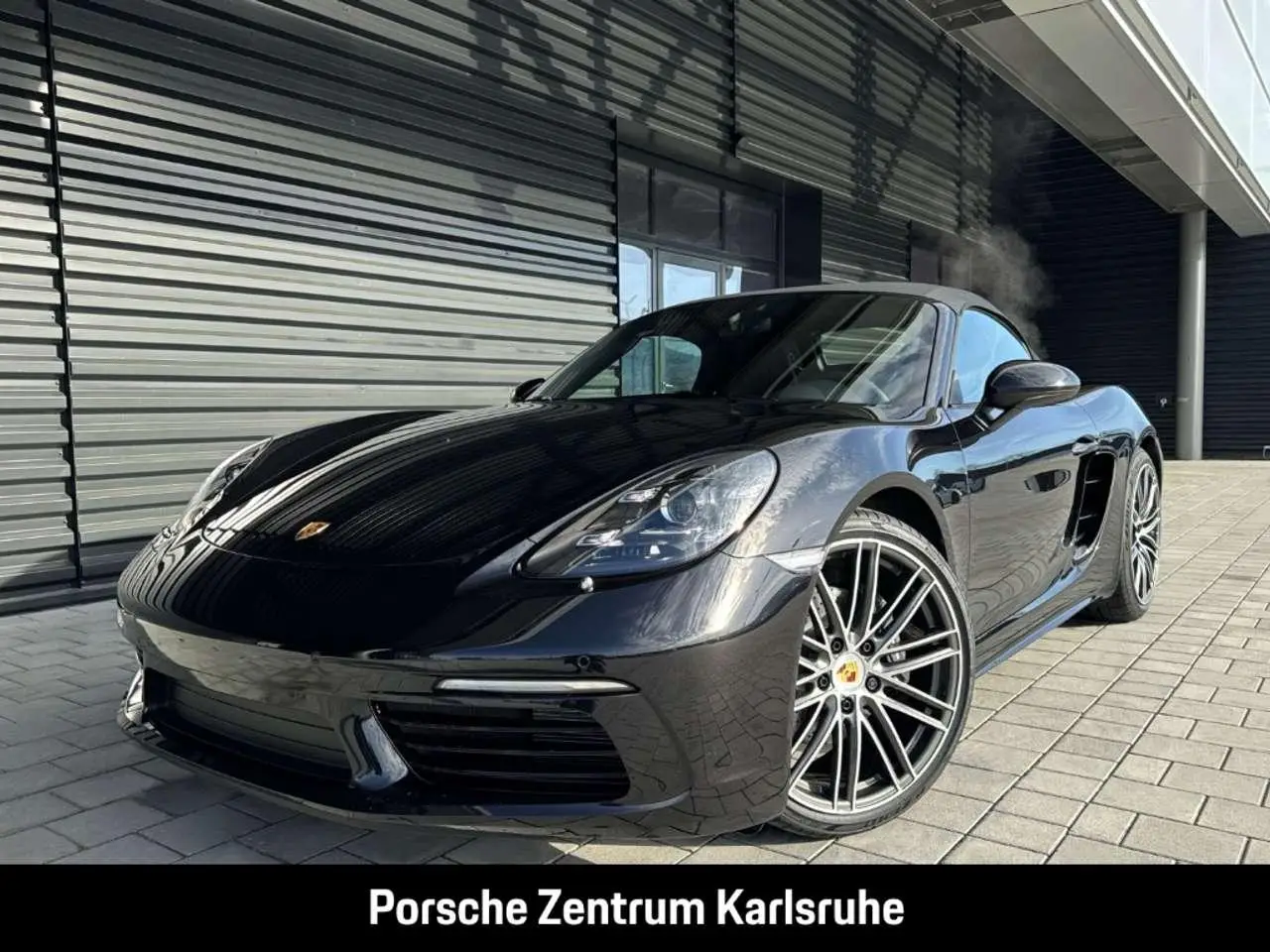 Photo 1 : Porsche Boxster 2024 Petrol