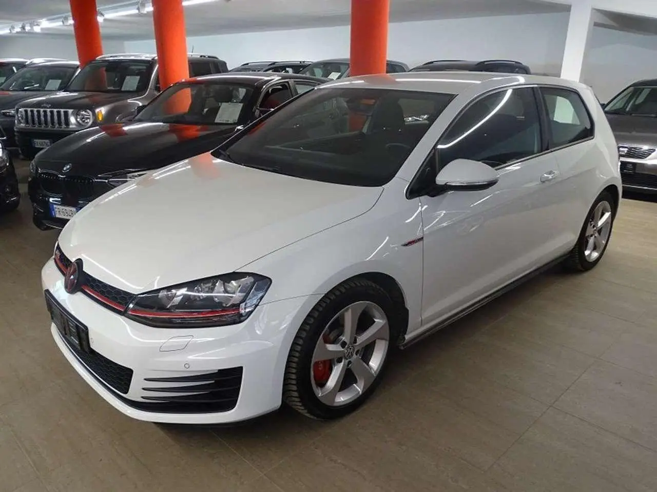 Photo 1 : Volkswagen Golf 2016 Essence