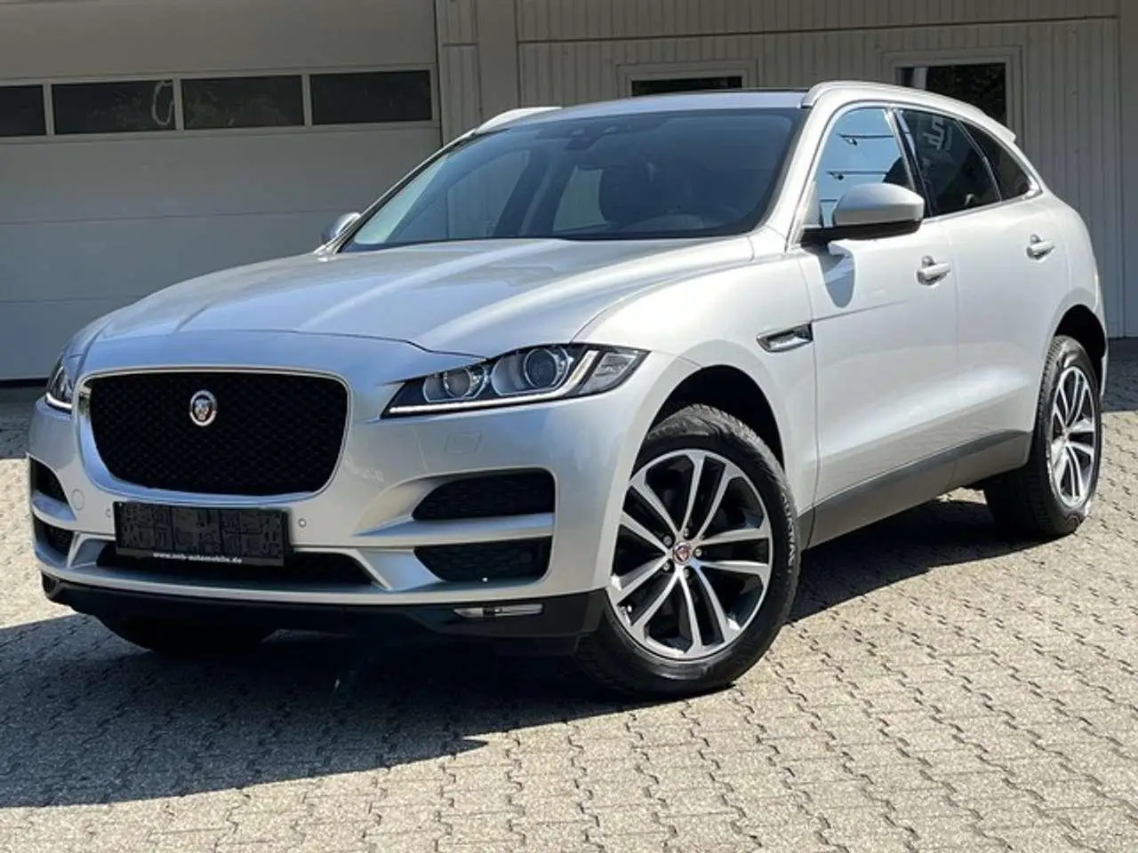 Photo 1 : Jaguar F-pace 2017 Diesel