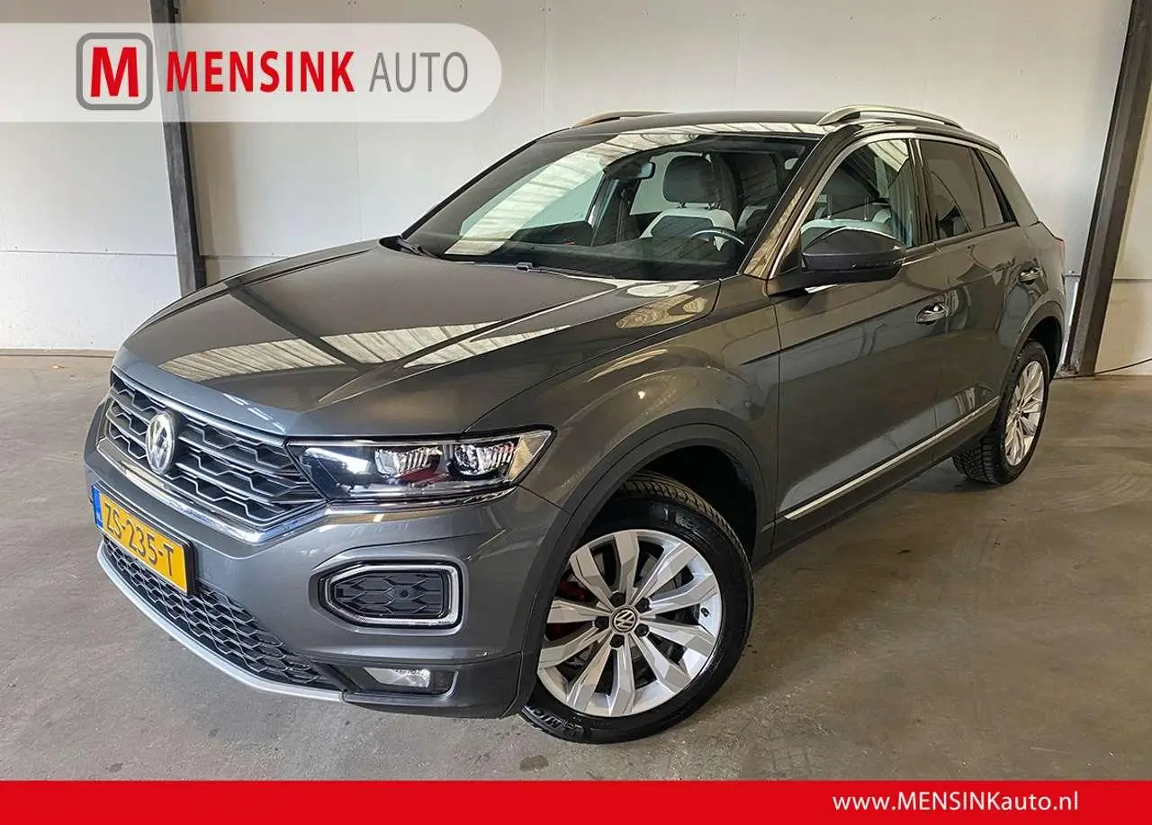 Photo 1 : Volkswagen T-roc 2019 Essence