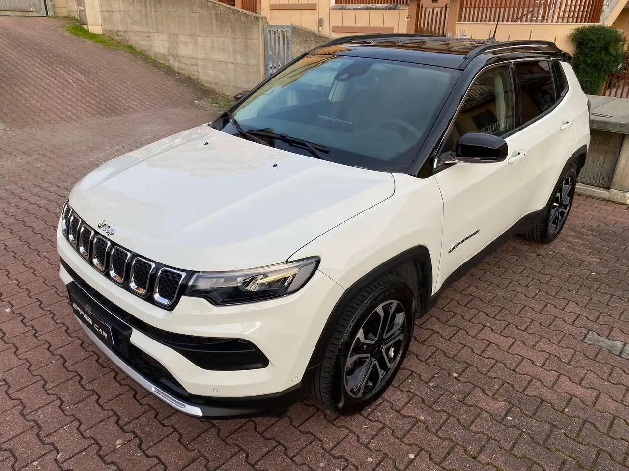 Photo 1 : Jeep Compass 2021 Essence