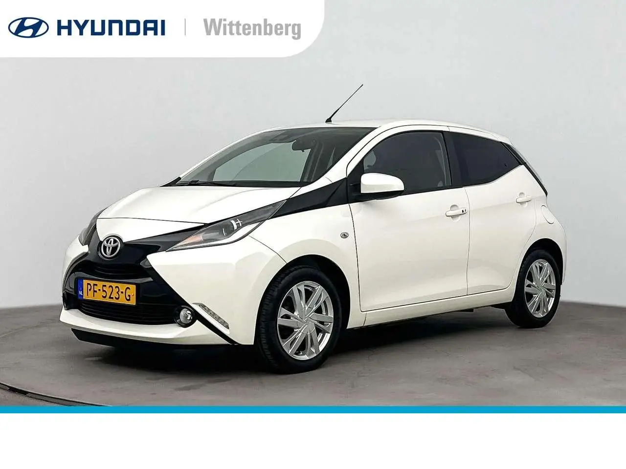 Photo 1 : Toyota Aygo 2017 Petrol