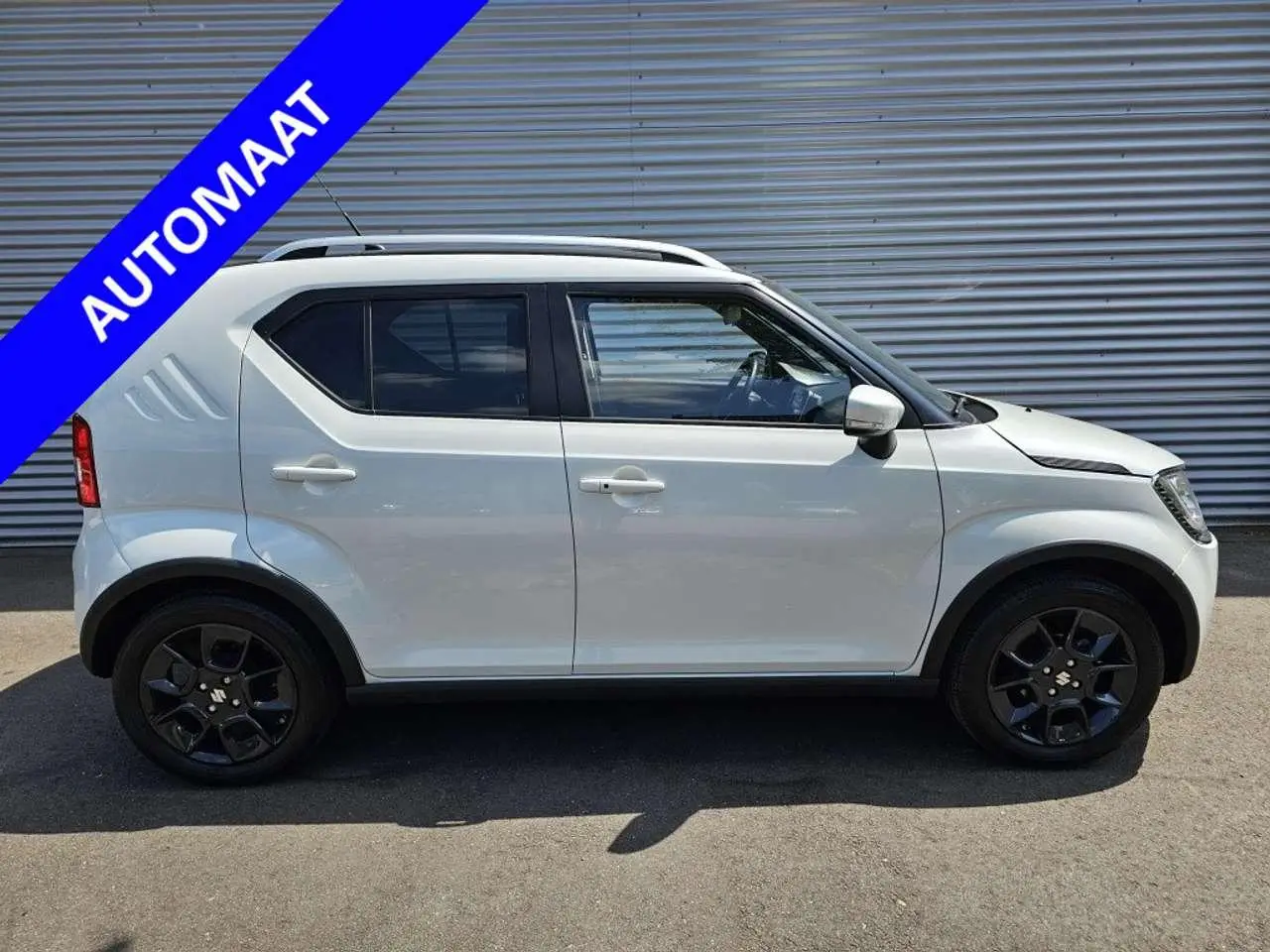 Photo 1 : Suzuki Ignis 2018 Petrol