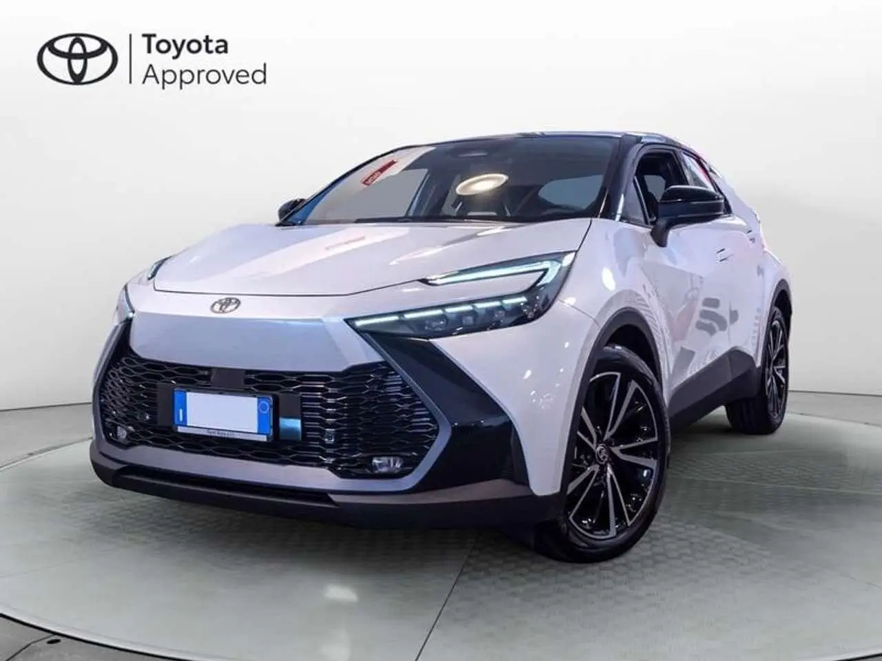 Photo 1 : Toyota C-hr 2024 Hybrid