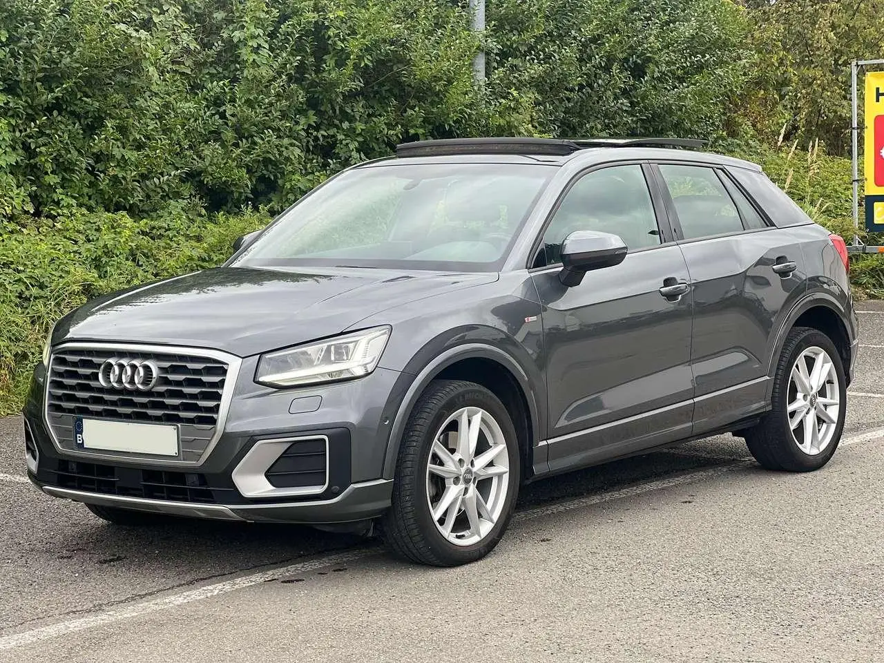 Photo 1 : Audi Q2 2017 Diesel