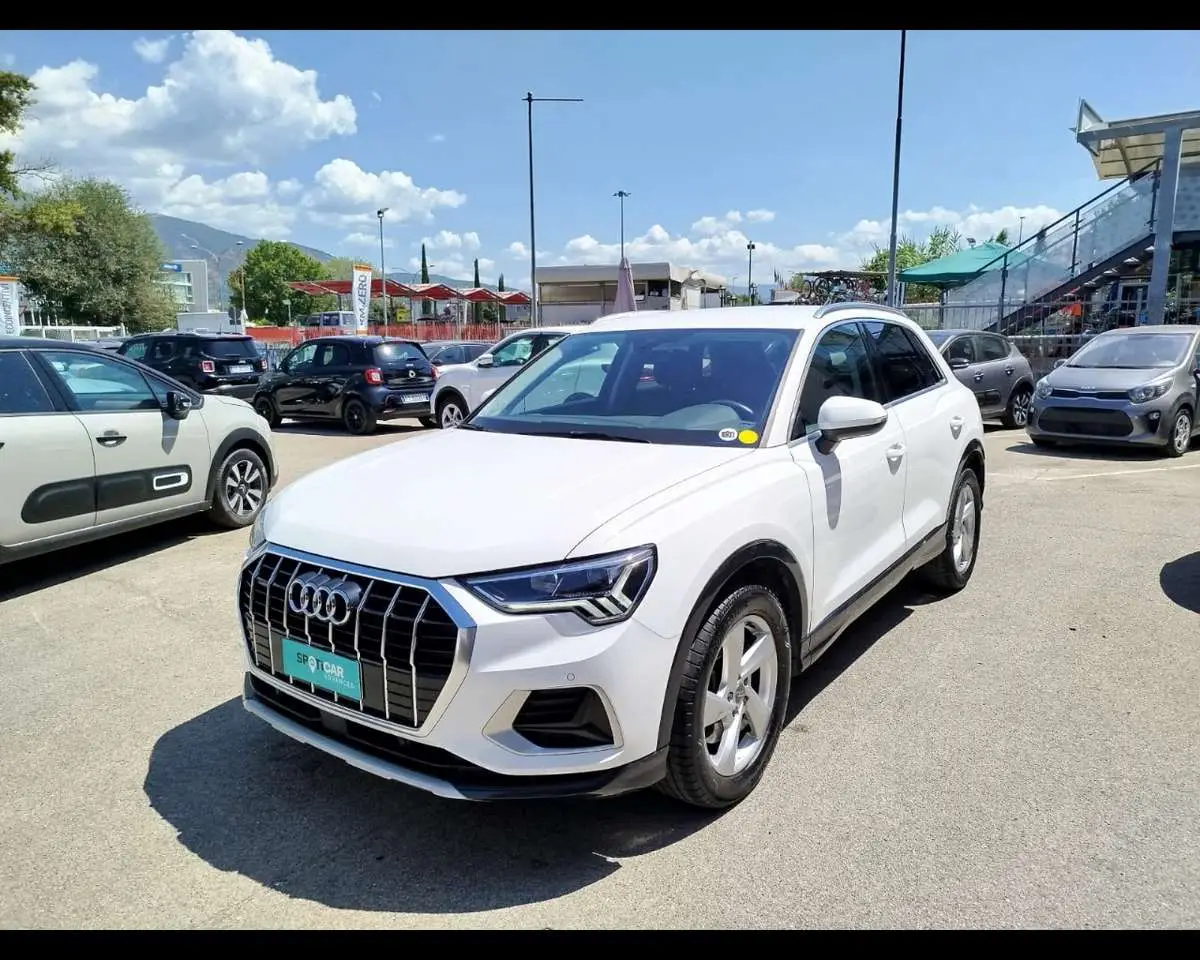 Photo 1 : Audi Q3 2019 Diesel