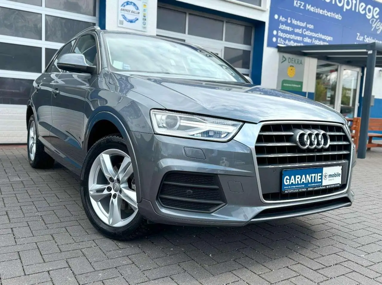 Photo 1 : Audi Q3 2015 Essence