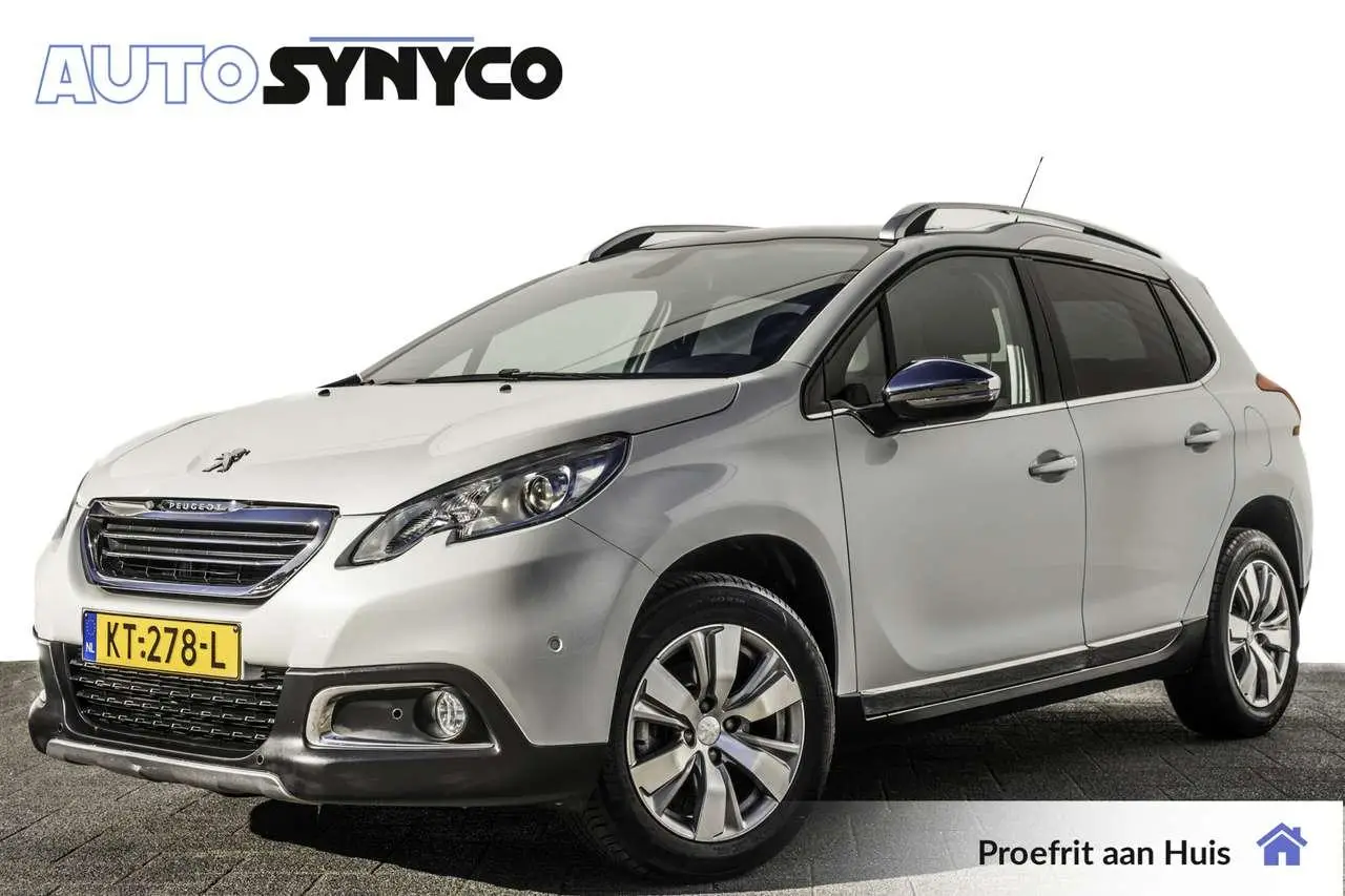 Photo 1 : Peugeot 2008 2015 Essence