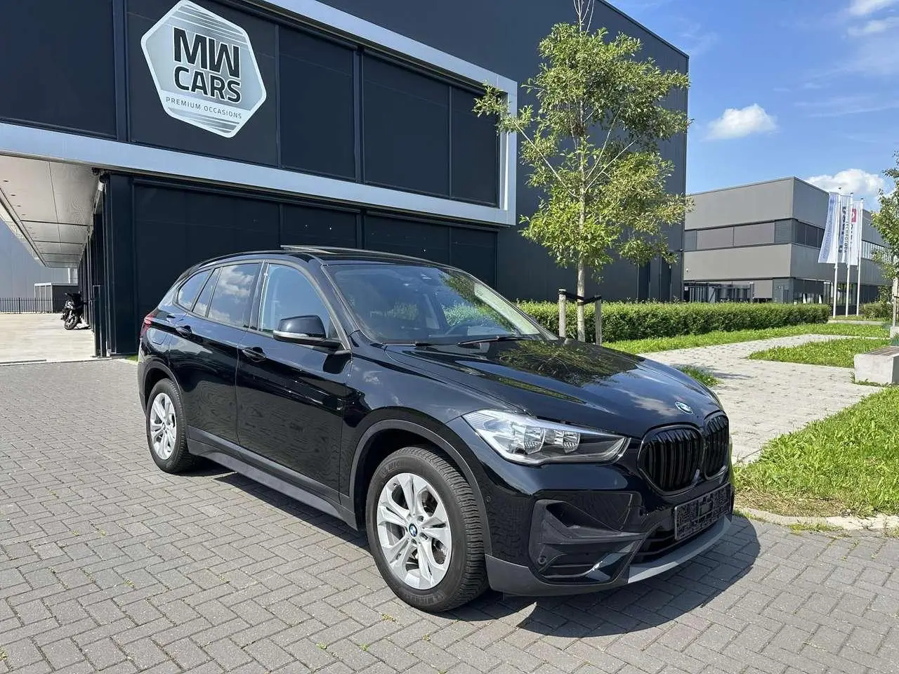 Photo 1 : Bmw X1 2022 Hybride