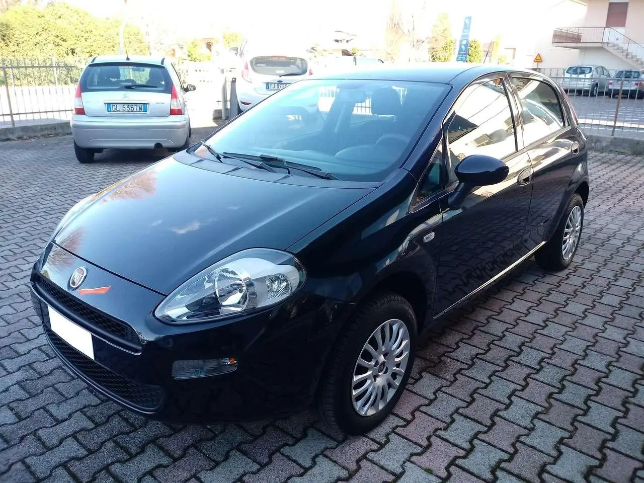 Photo 1 : Fiat Punto 2017 Others